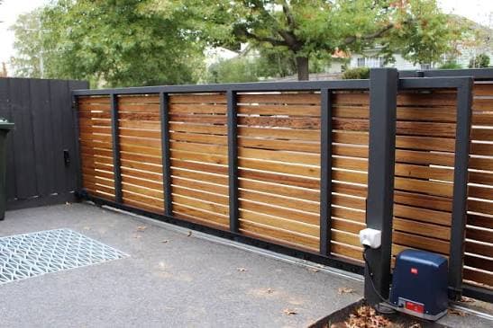 Automatic Sliding Gates installation 2